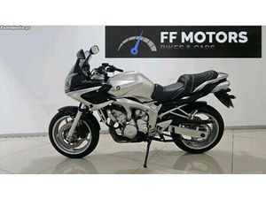 YAMAHA FAZER FZS600