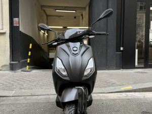 PIAGGIO 1 + 2022 50 CM3 | SCOOTER | 1 400 KM | NOIR | 75014 PARIS 14