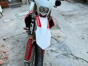 HONDA CRF 250R