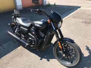 HARLEY DAVIDSON STREET 750