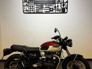 TRIUMPH BONNEVILLE T100