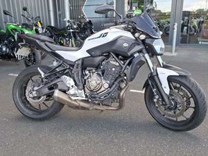 YAMAHA MT-07