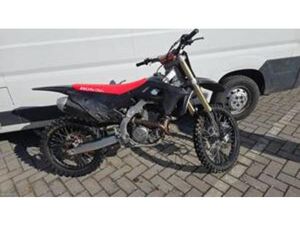 CRF 250 R (2022)