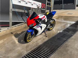 HONDA CBR 1000RR SC59(KVAR), 2011 GOD.