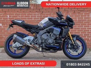 YAMAHA MT-10 1000 SP HYPER-NAKED EURO 5 998 CC