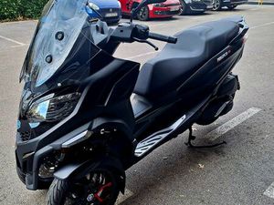 PIAGGIO MP3 400 SPORT 399 CM3, 2024 GOD.