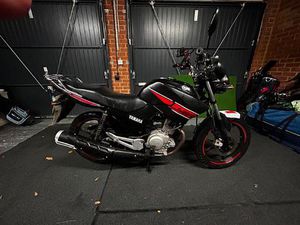 YAMAHA YBR 125 NAKED PETROL MANUAL (11 PS) 124 CC