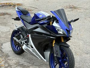 YAMAHA R125