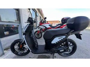 VENDO FANTIC MOTOR ISSIMO CITY L1 (2023 - 25) USATA A ANCONA (CODICE 9889335) - MOTO.IT