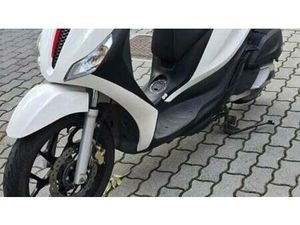 VENDO PIAGGIO MEDLEY 125 S ABS (2021 - 24) USATA A BOLOGNA (CODICE 9889549) - MOTO.IT