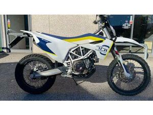 VENDO HUSQVARNA 701 ENDURO (2017 - 19) USATA A SERRAVALLE DI REPUBBLICA DI SAN MARINO (CODICE 9889417) - MOTO.IT