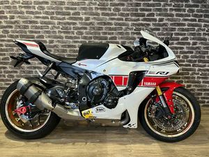 STOCK PARIS - YAMAHA R1 60 -ÈME ANNIVERSAIRE - FUEL MOTORS