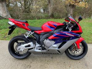 HONDA CBR1000-RR FIREBLADE, 2005, 5,544 MILES, STUNNING CONDITION SUPERBIKE