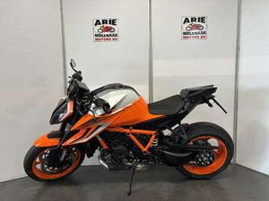 KTM 1290 SUPER DUKE R ORANJE