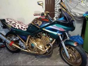 YAMAHA, XJ, 1995, 892 (CC)