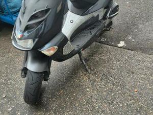 APRILIA SR SPORT PRO