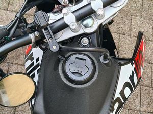 MOTORRAD ZU VERKAUFEN