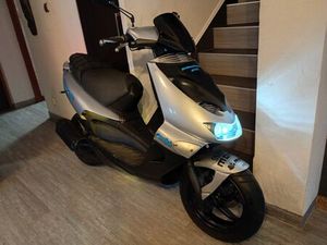APRILIA SR 125 /50 2T SUPER STAN PIASECZNO