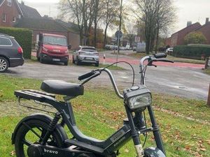 PIAGGIO BRAVO MOFA 63 CCM