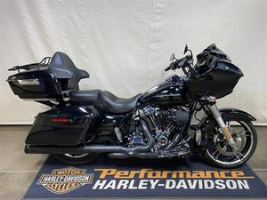 2017 HARLEY-DAVIDSON ROAD GLIDE® SPECIAL