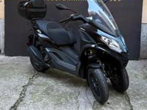 PIAGGIO MP3 300 HPE