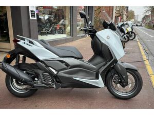 YAMAHA X-MAX 125 2025