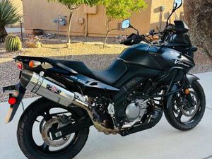 2008 SUZUKI V STROM DL650 - RUNS PERFECTLY - WELL MAINTAINED