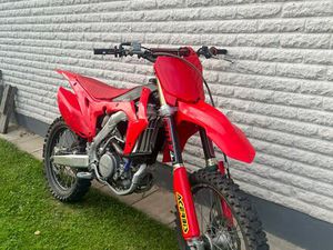 HONDA CRF