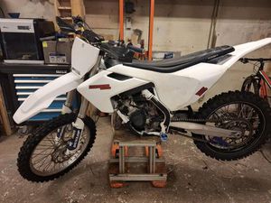 HUSQVARNA TC 125