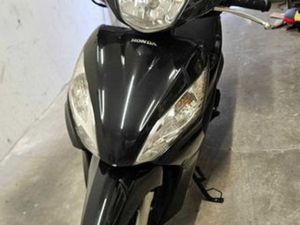 HONDA VISON NSC 50 2012R PRZEBIEG TYLKO 5 TYS. KM WARSZAWA BEMOWO