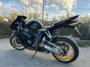 HONDA CBR 1000RR SC57 2004R 200KM CZĘSTOCHOWA WYCZERPY - ANIOLÓW