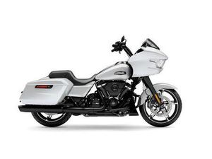 2025 HARLEY-DAVIDSON® ROAD GLIDE® FLTRX WHITE ONYX PEARL - BLACK FINISH