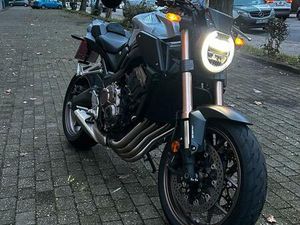 HONDA CB650R
