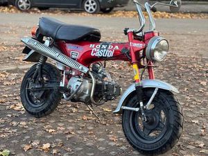 HONDA DAX ST50