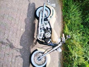 YAMAHA XVS 650 CLASSIC