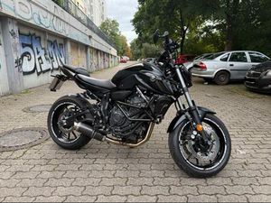 YAMAHA MT07