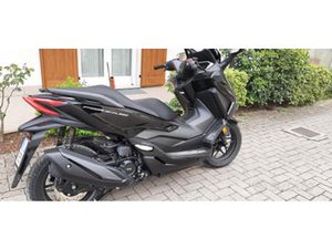 HONDA FORZA 350 2025