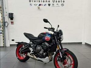 TRIUMPH TRIDENT 660 TRIPLE TRIBUTE ABS