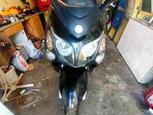 MOTORROLLER SYM 125 GTS EVO