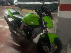 KAWASAKI - Z750