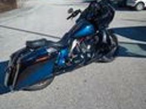 HARLEY-DAVIDSON ROAD GLIDE C.V.O