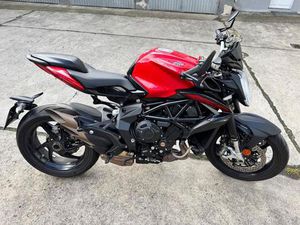MV AGUSTA BRUTALE 800 ROSSO