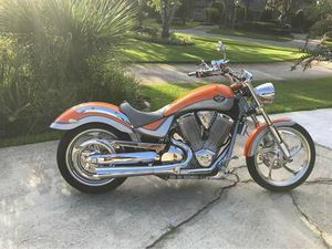 2004 VICTORY VEGAS