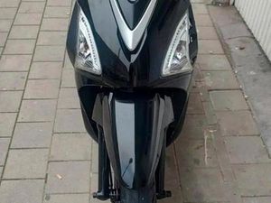 ② SYM SYMPHONIE ST 125 CC INJECTION TRÈS BONNE ETAT 2019