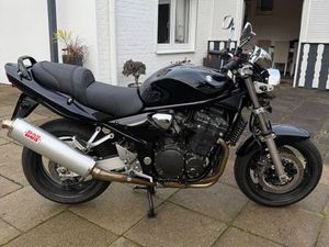 SUZUKI BANDIT GSF 1200 SEHR GEPFLEGT UND SEHR WENIG GEL