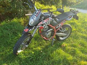SUPERMOTO 125 ER