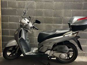 HONDA SH 150I ARGENTO