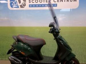 PIAGGIO ZIP SP E4 2020 — SCOOTERS | PIAGGIO — MARKTPLAATS