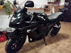 SUZUKI GSX650F