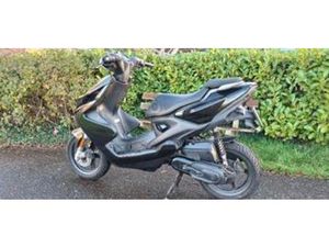 YAMAHA AEROX 4 TAKT 2014 — SCOOTERS | YAMAHA — MARKTPLAATS